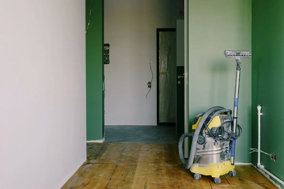 Prix du ponçage et de la vitrification d’un parquet au m²